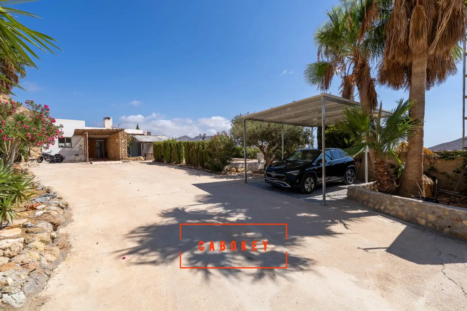 Parking de Casa o chalet en venta en Carboneras con Aire acondicionado, Calefacción y Jardín privado