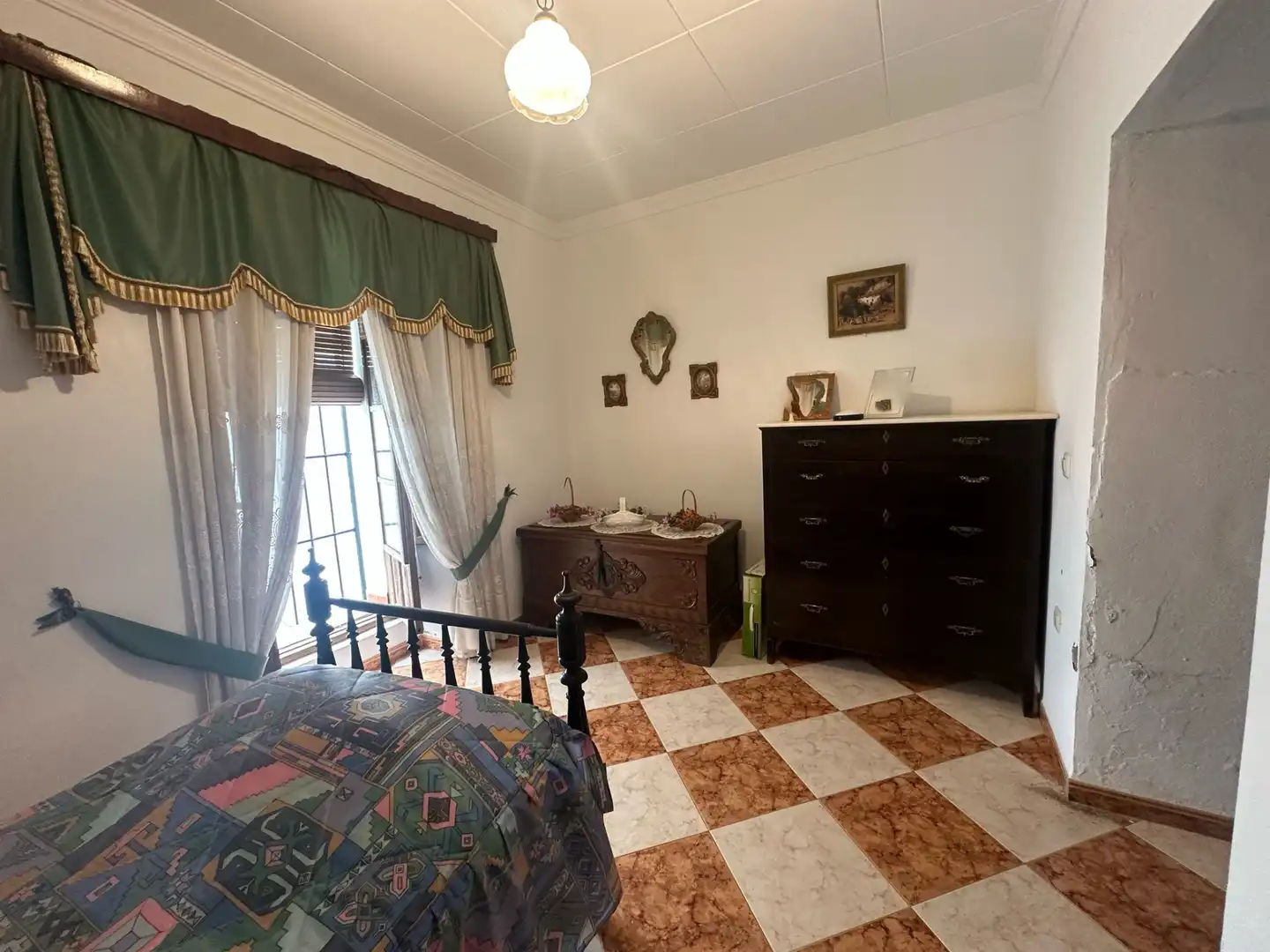 Bedroom of Detached homes for sale in Castro del Río  with Furnished