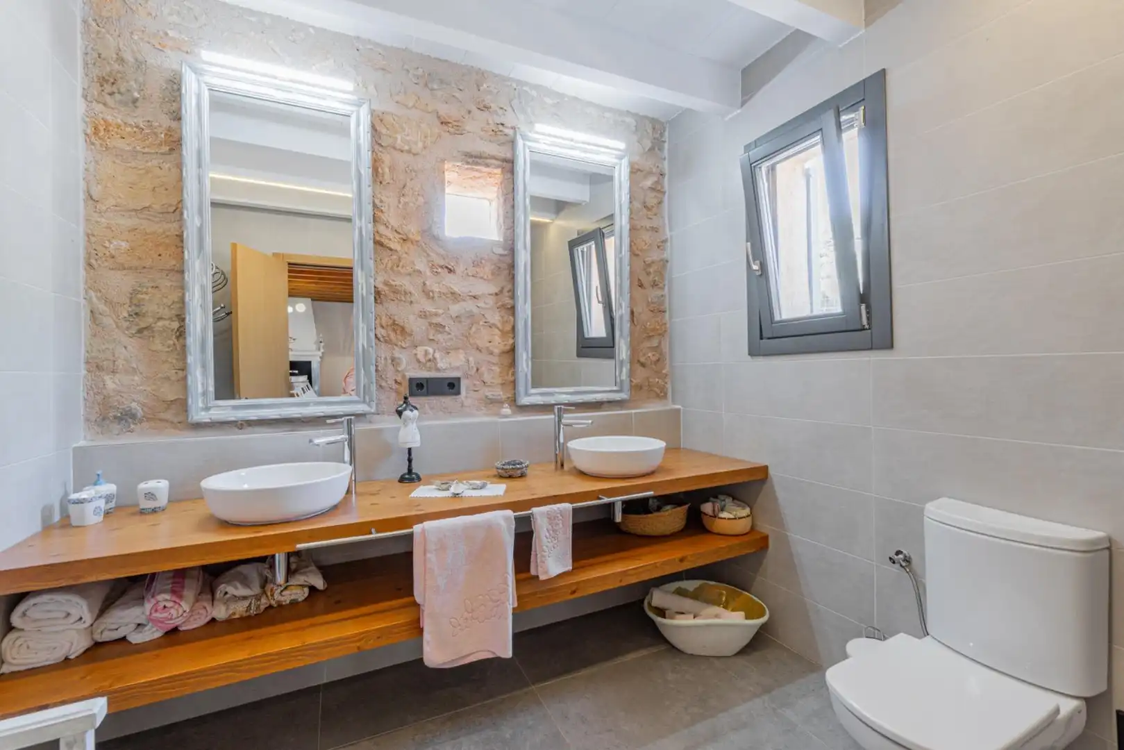 Badezimmer von Country house zur Miete in Manacor mit Klimaanlage, Heizung und Privatgarten