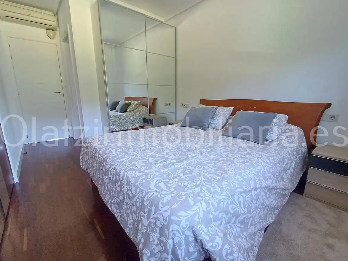 Schlafzimmer von Wohnung zum Verkauf in Güeñes mit Heizung, Abstellraum und Balkon