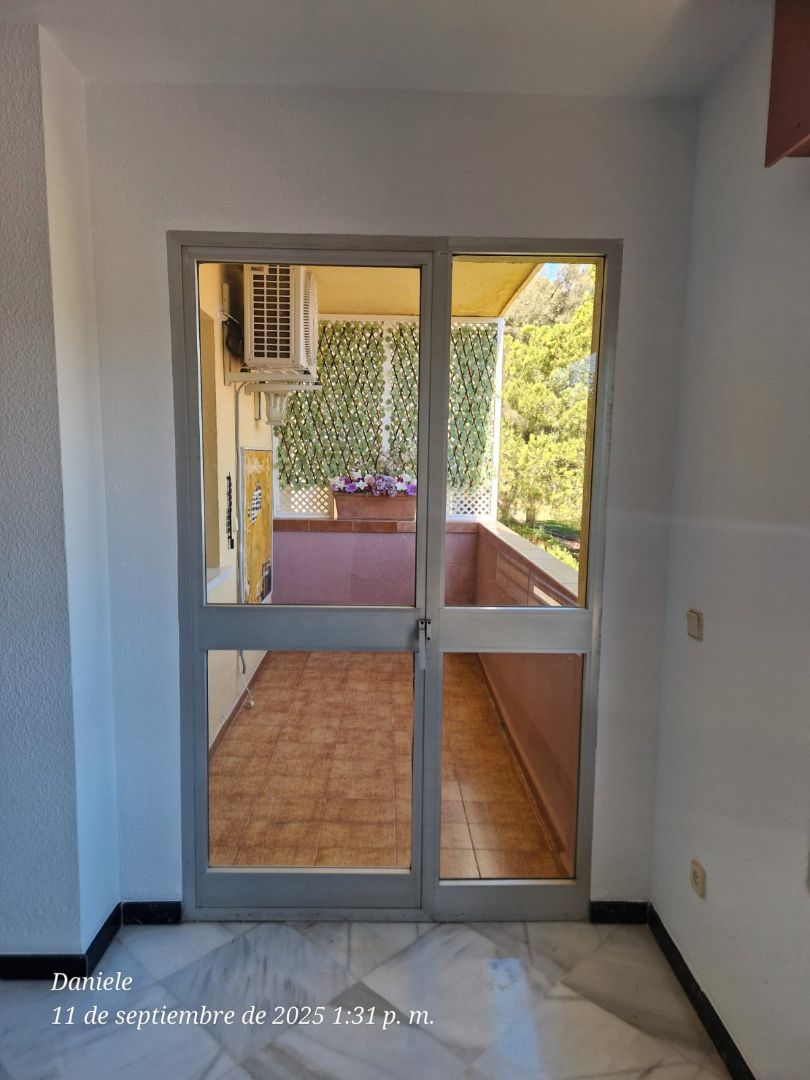 Bedroom of Flat for sale in Marbella  with Air Conditioner, Heating and Terrace