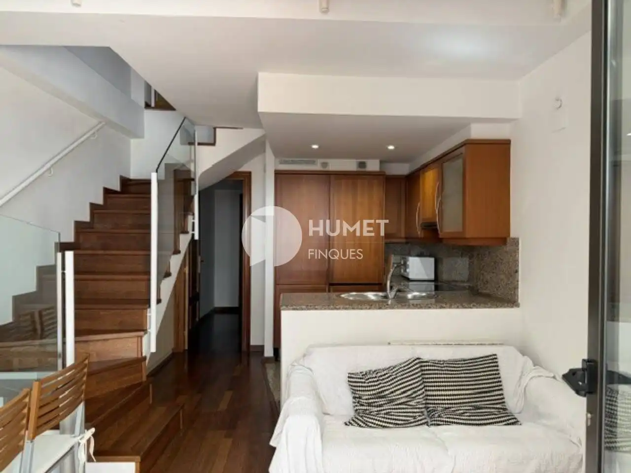 Cocina de Dúplex en venta en Sant Cugat del Vallès con Aire acondicionado, Calefacción y Jardín privado