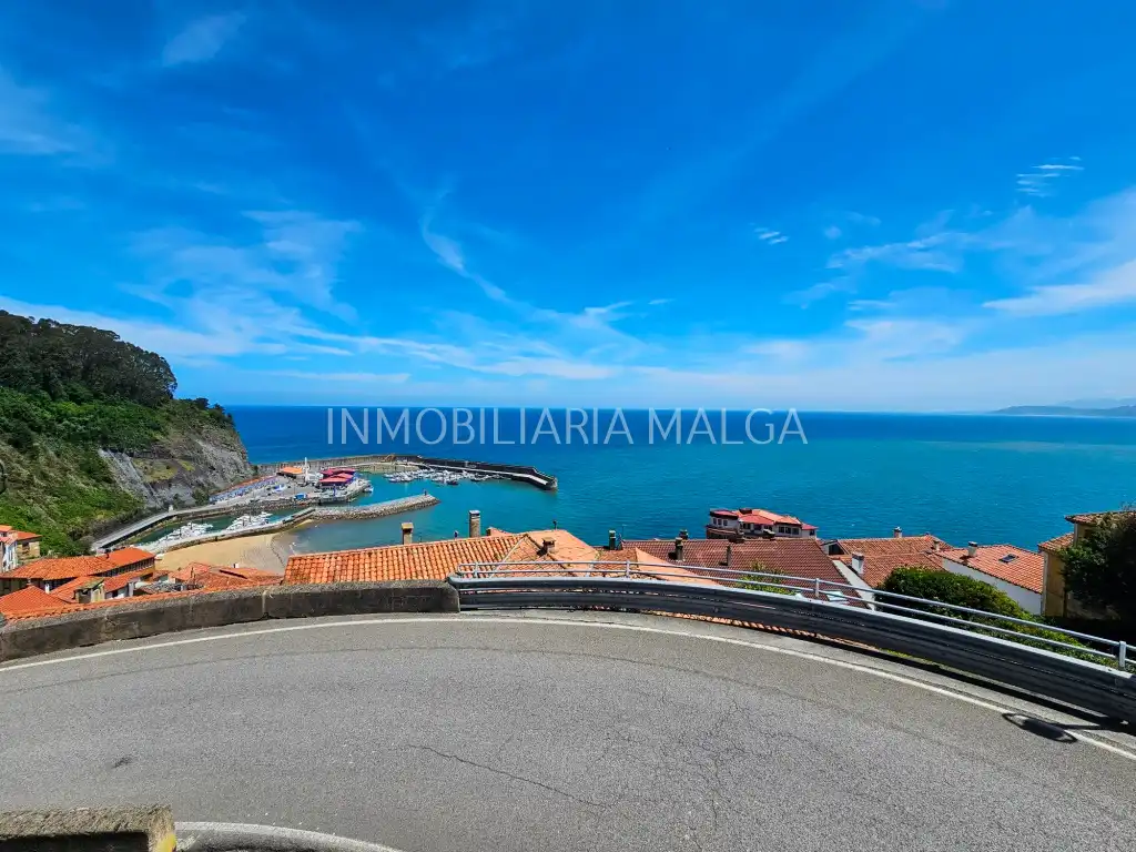 Exterior view of Houses for sale in Colunga  with Storage room and Balcony