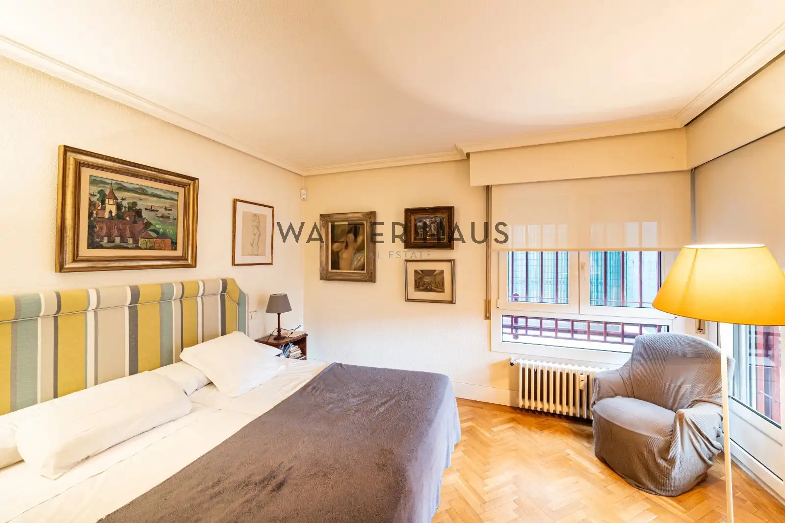 Bedroom of Flat for sale in Madrid  with Air Conditioner, Heating and Terrace