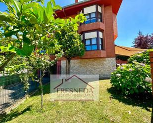 Garden of Single-family semi-detached to rent in Siero  with Heating, Private garden and Parquet flooring