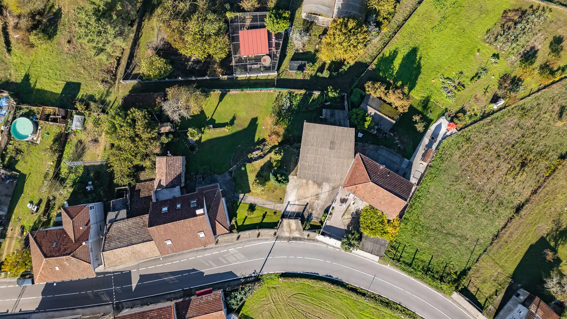 Country homes for sale in Amoeiro