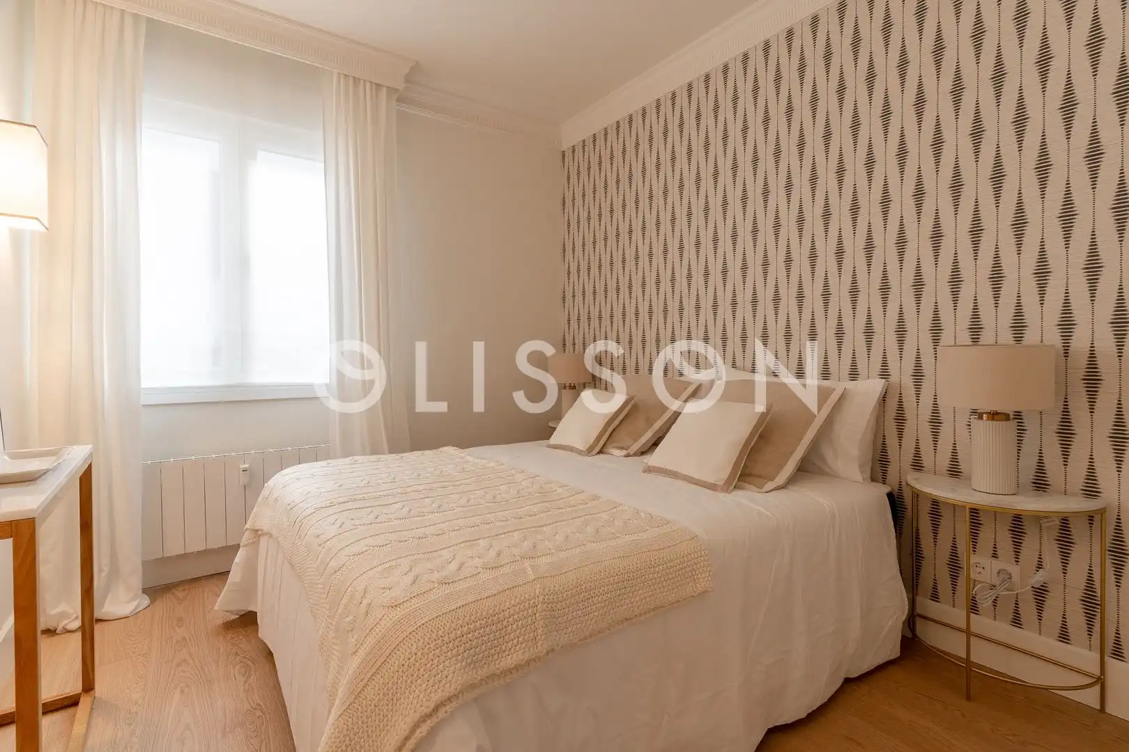 Bedroom of Flat for sale in Madrid  with Air Conditioner, Heating and Storage room
