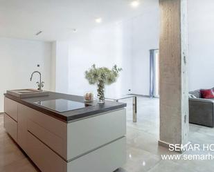 Kitchen of Flat for sale in  Madrid Capital  with Air Conditioner, Parquet flooring and Oven