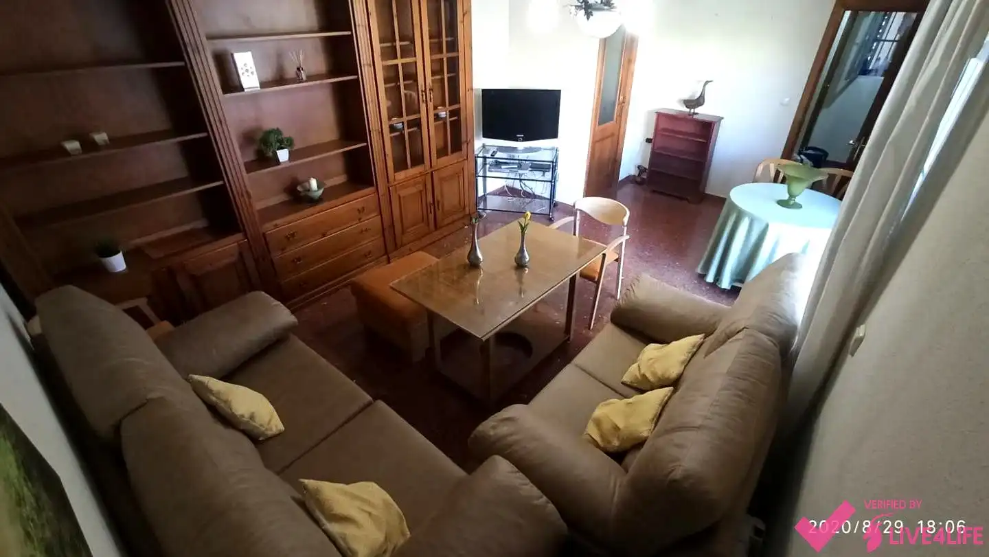 Sala de estar de Piso de alquiler en Granada con Aire acondicionado, Calefacción y Terraza