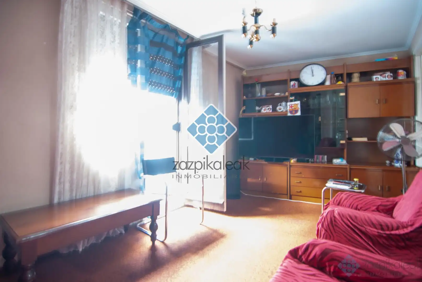 Living room of Flat for sale in Bilbao   with Heating and Balcony