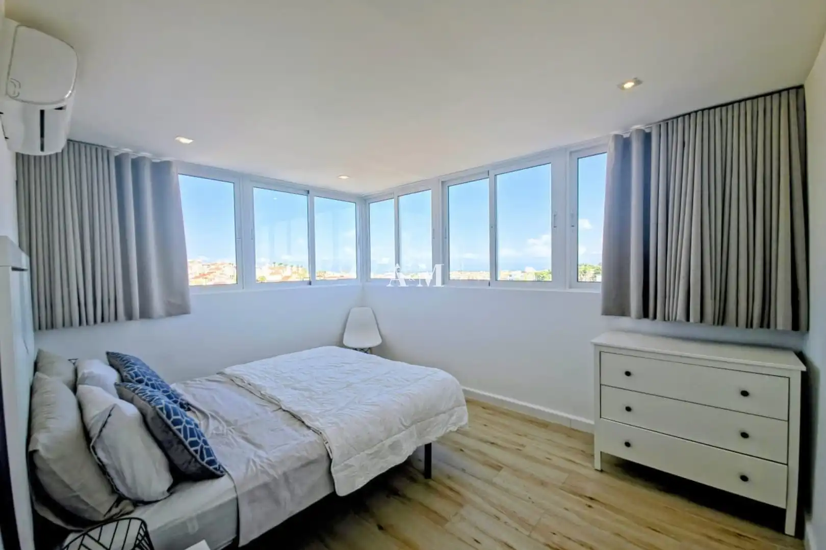 Habitación de Casa o chalet de alquiler en Orihuela con Aire acondicionado, Calefacción y Terraza