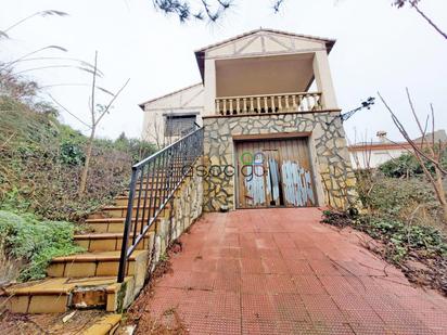 Vista exterior de Casa o xalet en venda en Trijueque amb Calefacció i Terrassa