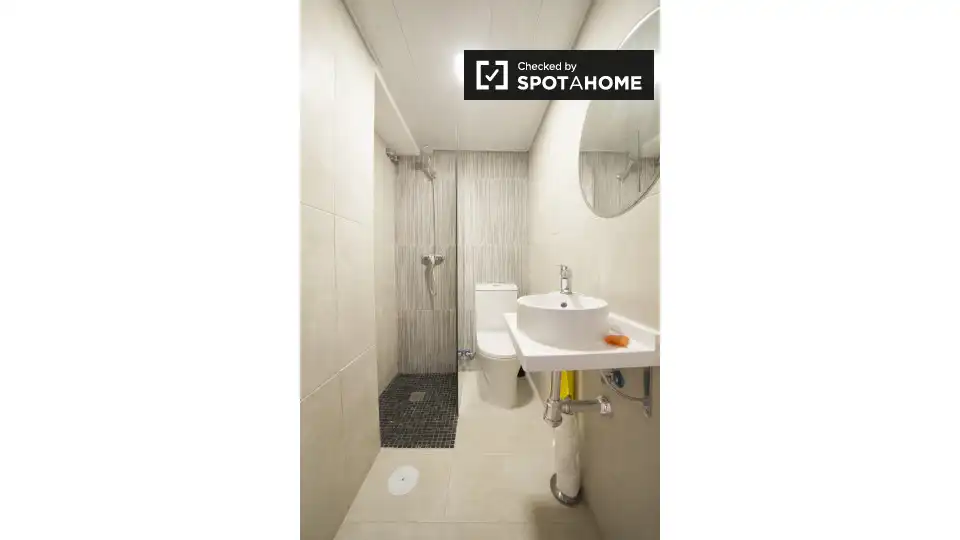 Room in Triana Casco Antiguo