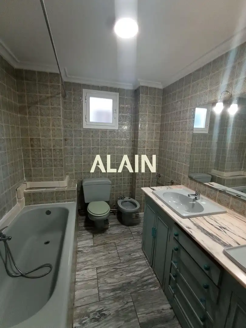 Badezimmer von Dachboden zum Verkauf in Valencia mit Klimaanlage, Heizung und Abstellraum