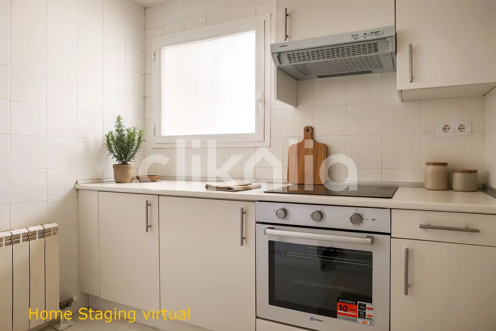Kitchen of Flat for sale in Madrid  with Heating, Terrace and Storage room
