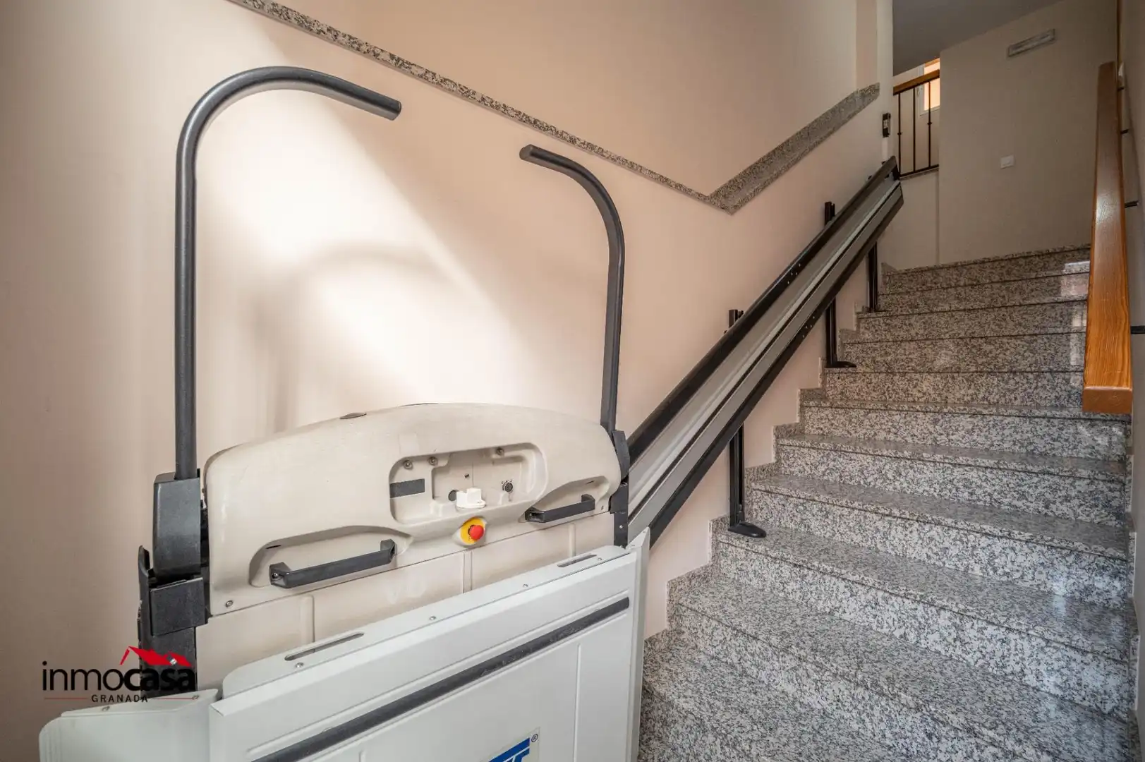 Flat for sale in La Zubia  with Air Conditioner, Terrace and Balcony