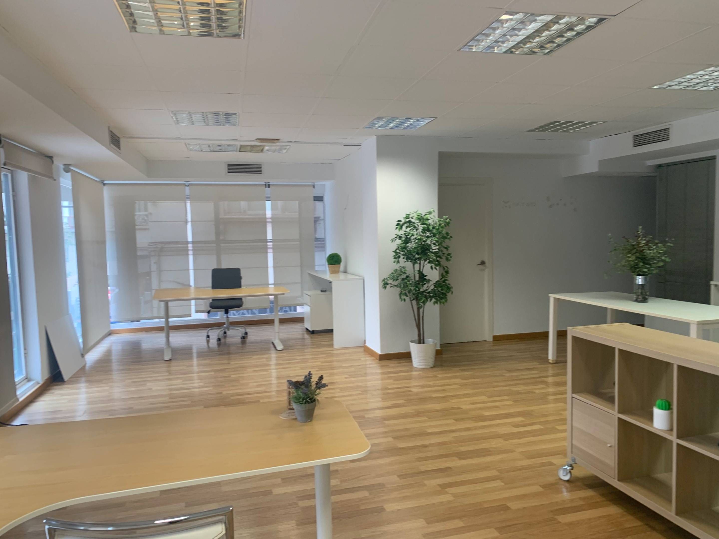 Office to rent in Calle hospital, Centro