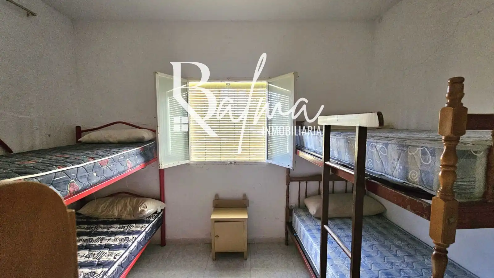 Dormitori de Casa o xalet en venda en Vélez-Málaga amb Terrassa, Traster i Piscina