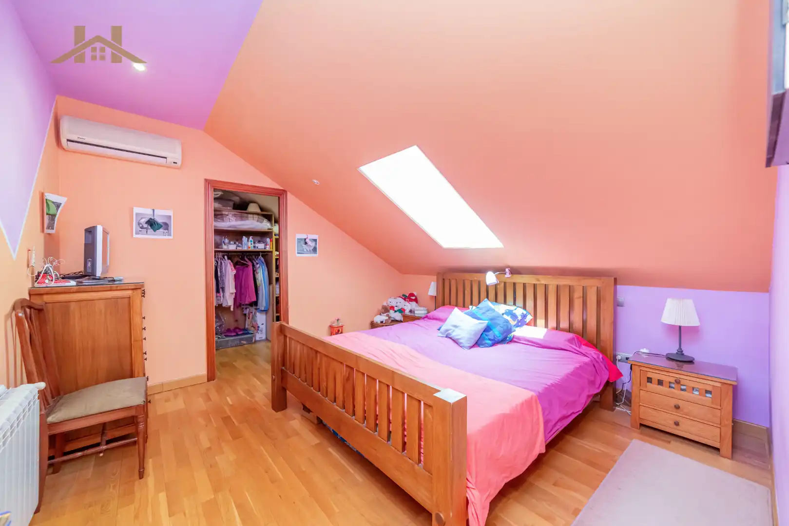 Habitación de Casa o chalet en venta en Valdemorillo con Aire acondicionado, Calefacción y Jardín privado