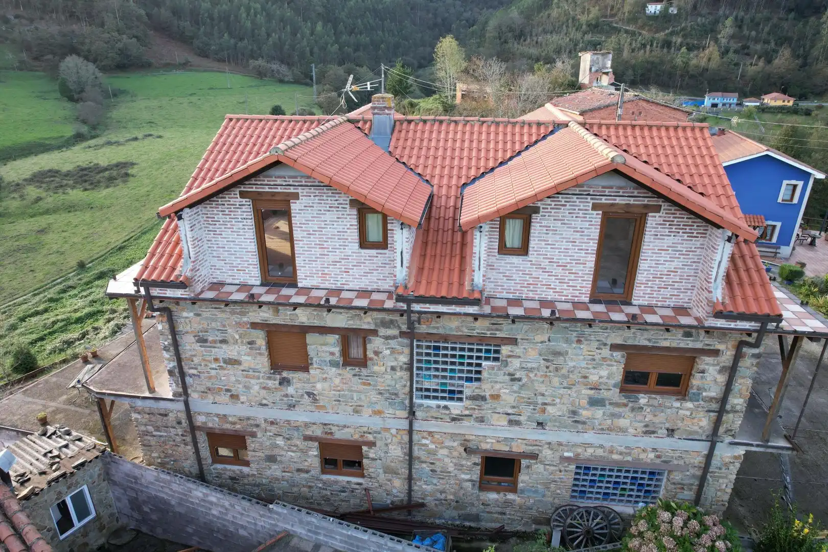 Country homes for sale in Cudillero