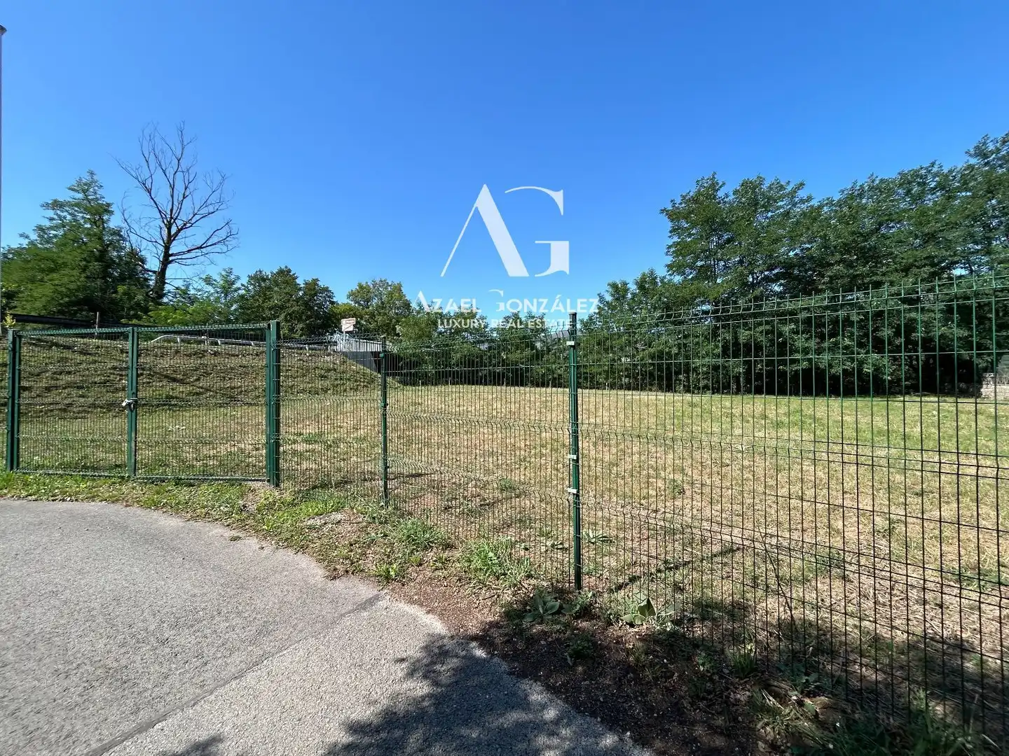 Residencial en venta en Saro