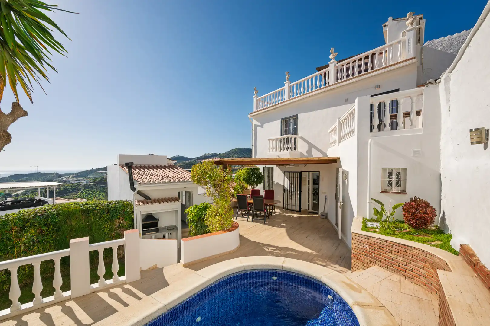 Detached homes for sale in BOLA, 24, Torrox Pueblo