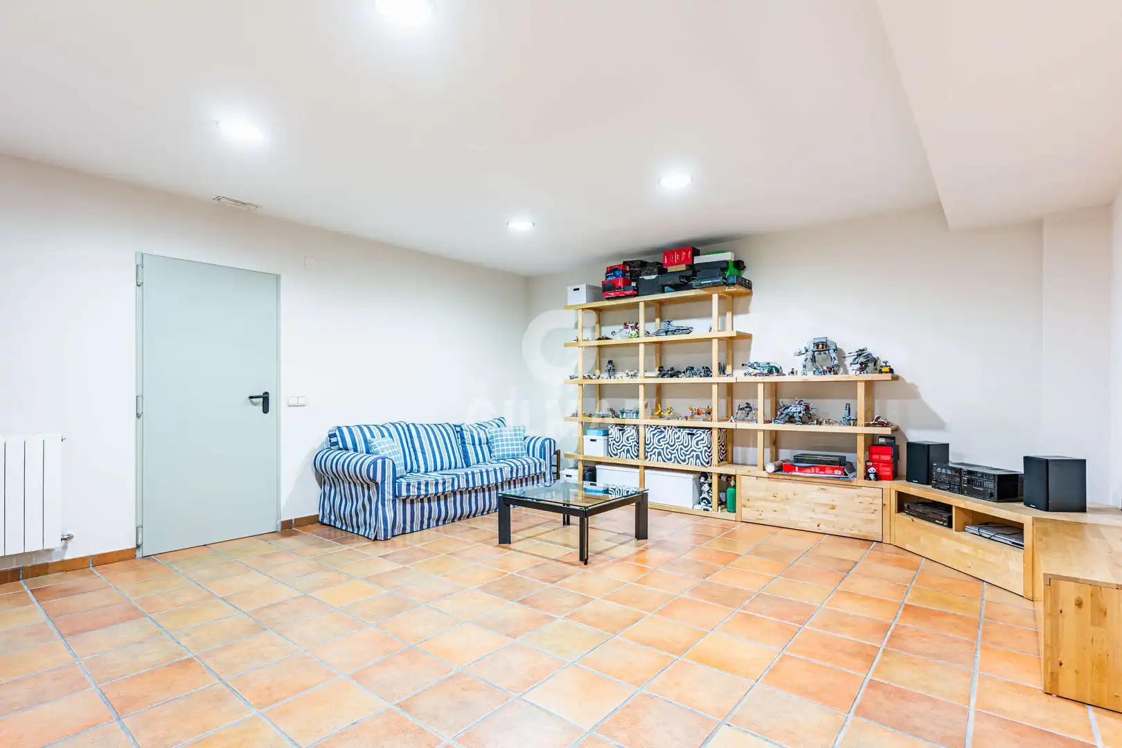 Casa adosada en venta en Boadilla del Monte con Calefacción, Jardín privado y Piscina