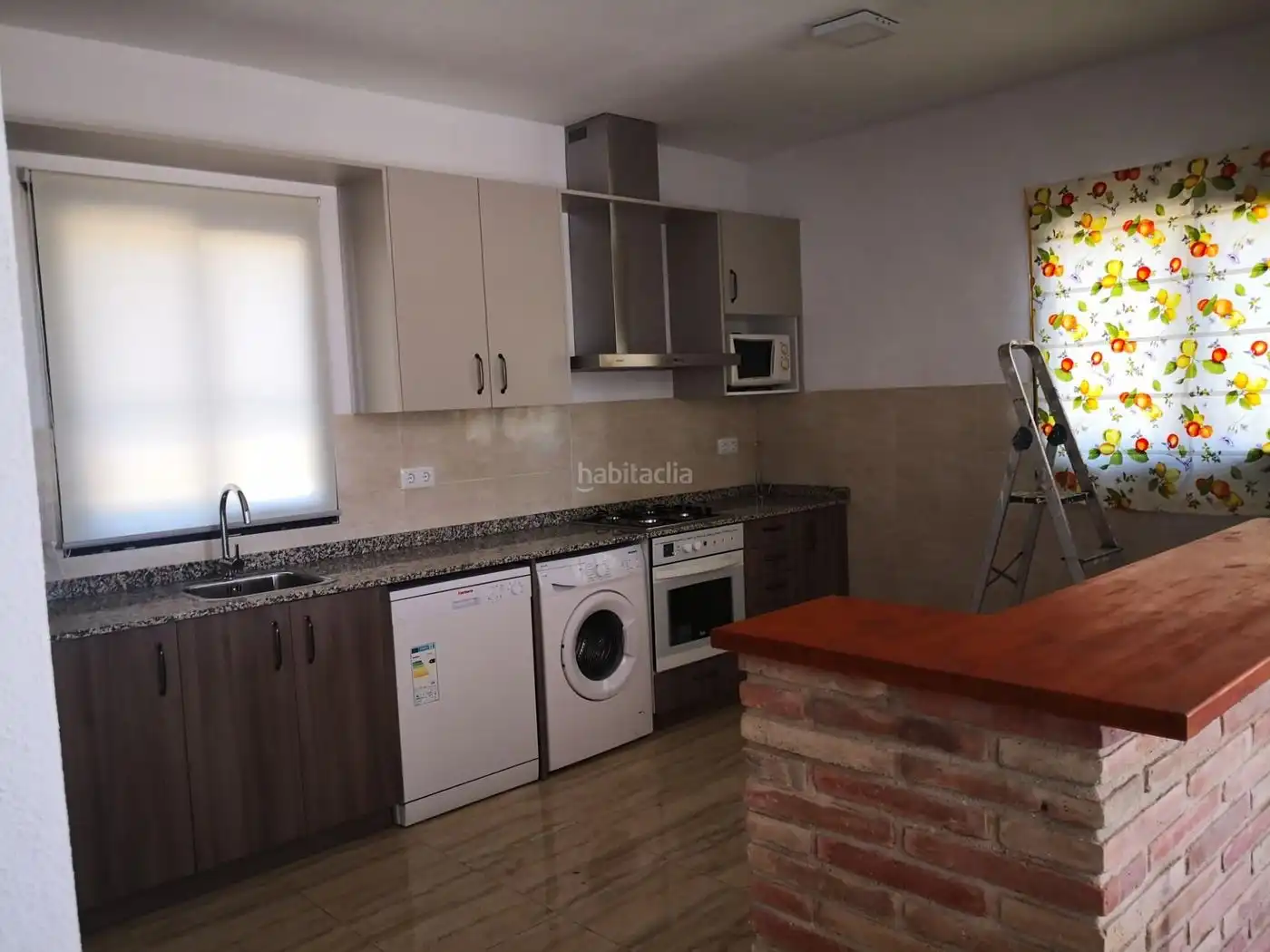 Appartement compact avec jardin à vendre à Carrer Poligono 89 76, imagen 6