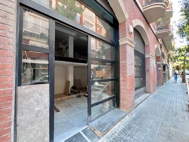Local comercial en Alquiler en Carrer del Príncep Jordi, 1 en Hostafrancs