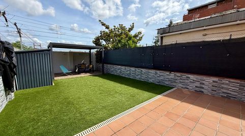 Foto 2 de Casa adosada en venta en Antoni Pujades, Santa Maria - Terra Nostra, Montcada i Reixac