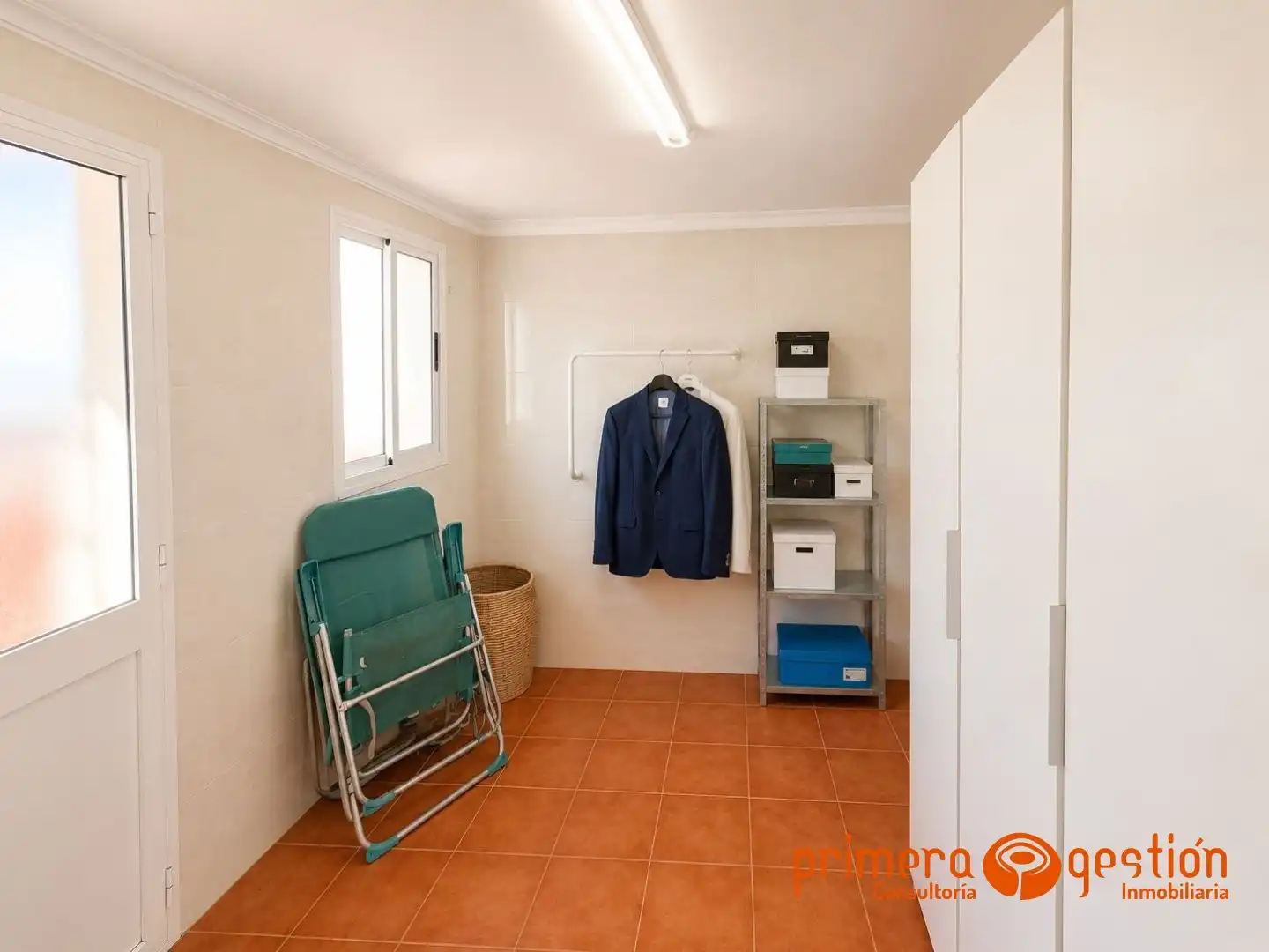 Houses for sale in La Luisiana  with Air Conditioner, Heating and Terrace