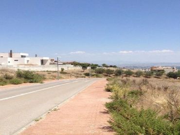 Terreno residenziale in vendita a Paseo de la Cresta