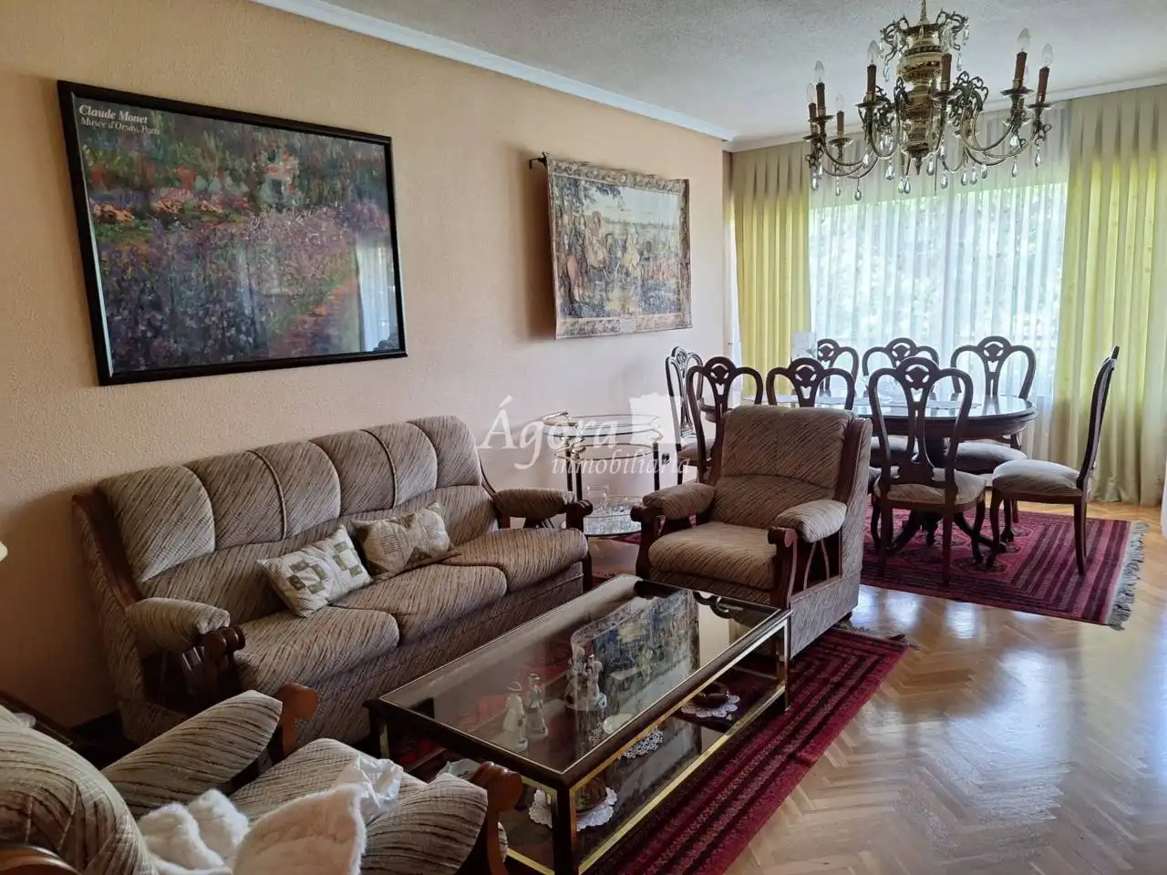 Sala d'estar de Pis en venda en Valladolid amb Calefacció, Parquet i Terrassa