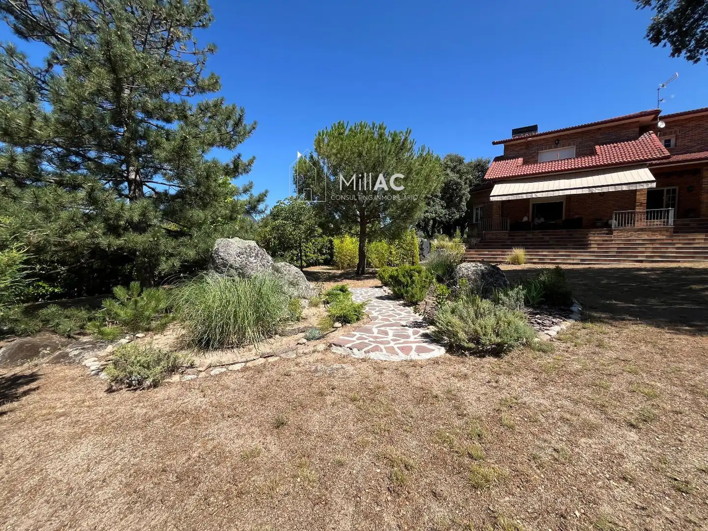 Garden of Houses for sale in El Espinar  with Heating, Private garden and Terrace