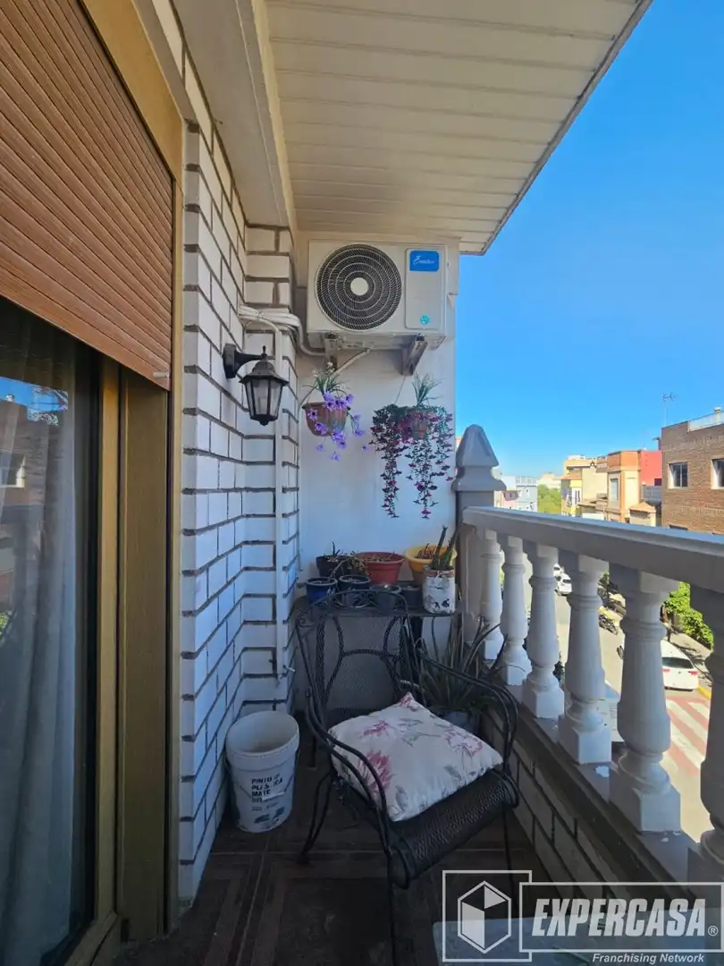 Piso en venta en Manuel