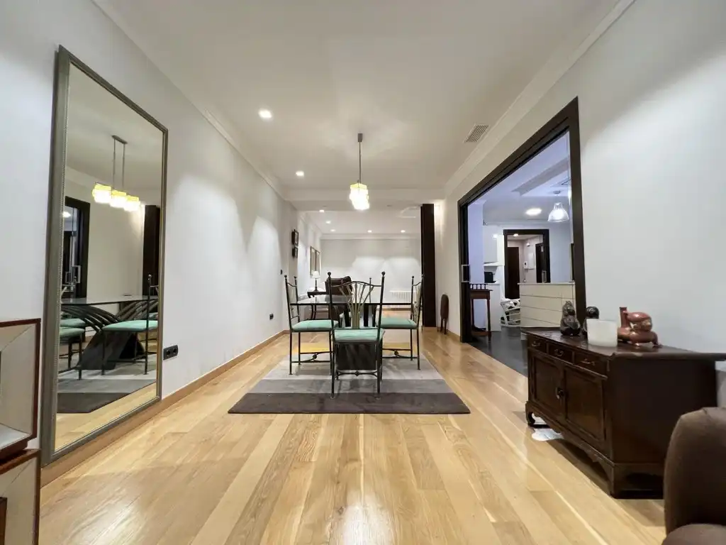 Piso con ascensor en venta en Casc Urbà, imagen 4