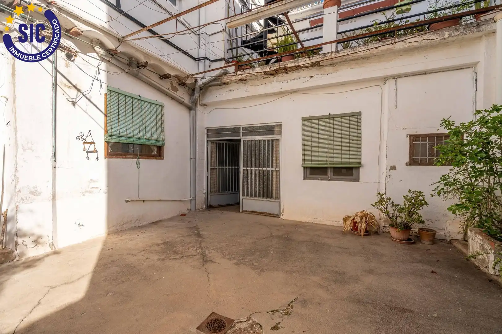 Exterior view of Ground floor for sale in Carcaixent  with Private garden and Terrace