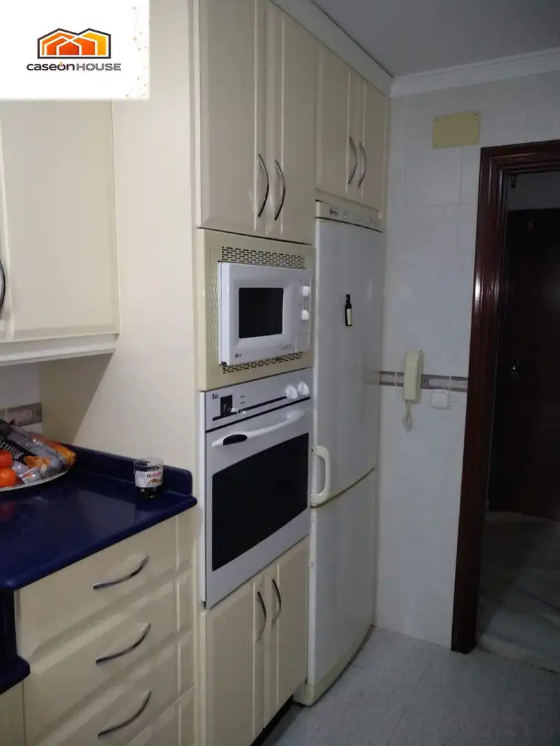 Kitchen of Flat for sale in Paterna de Rivera