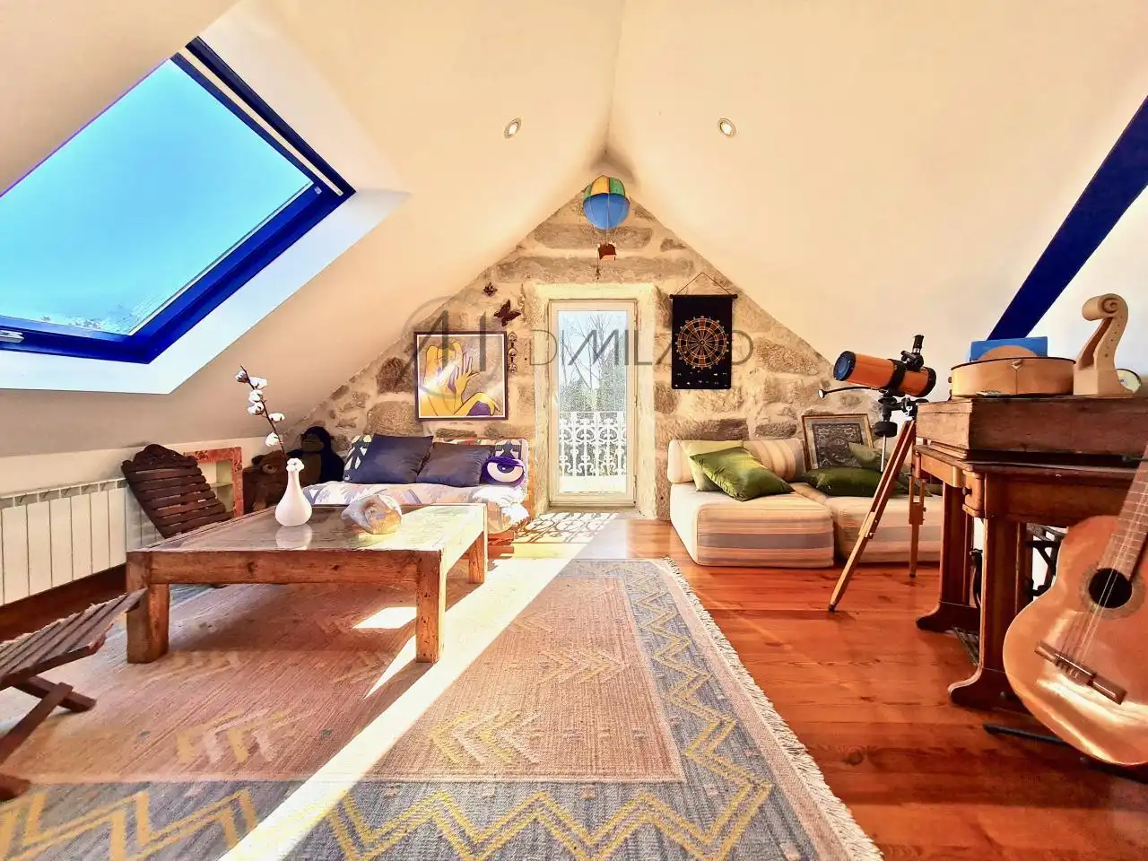 Wohnzimmer von Country house zum Verkauf in Gondomar mit Heizung, Privatgarten und Terrasse