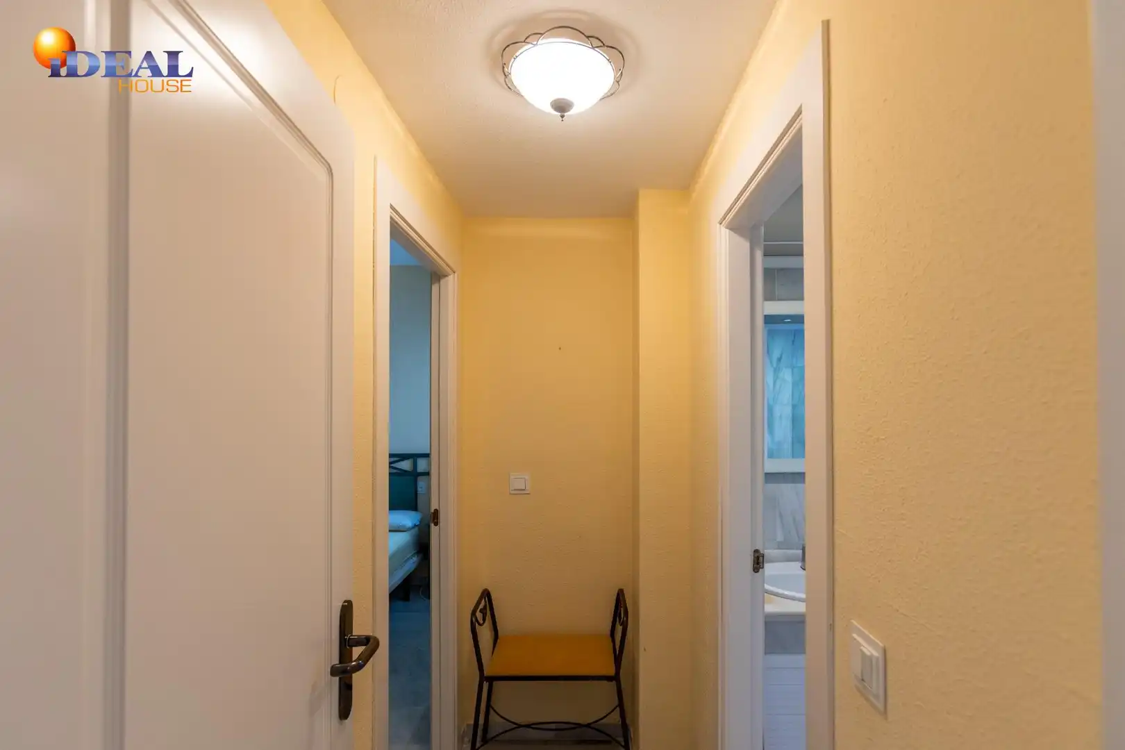 Piso en venta en Almuñécar con Jardín privado, Terraza y Piscina comunitaria