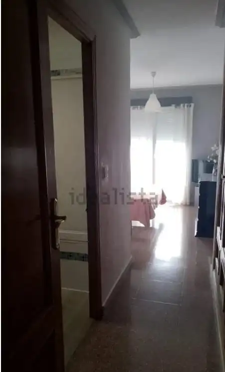 Piso de alquiler en Carolinas Altas