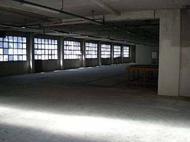 Nave industrial en Alquiler en Cementiri Vell