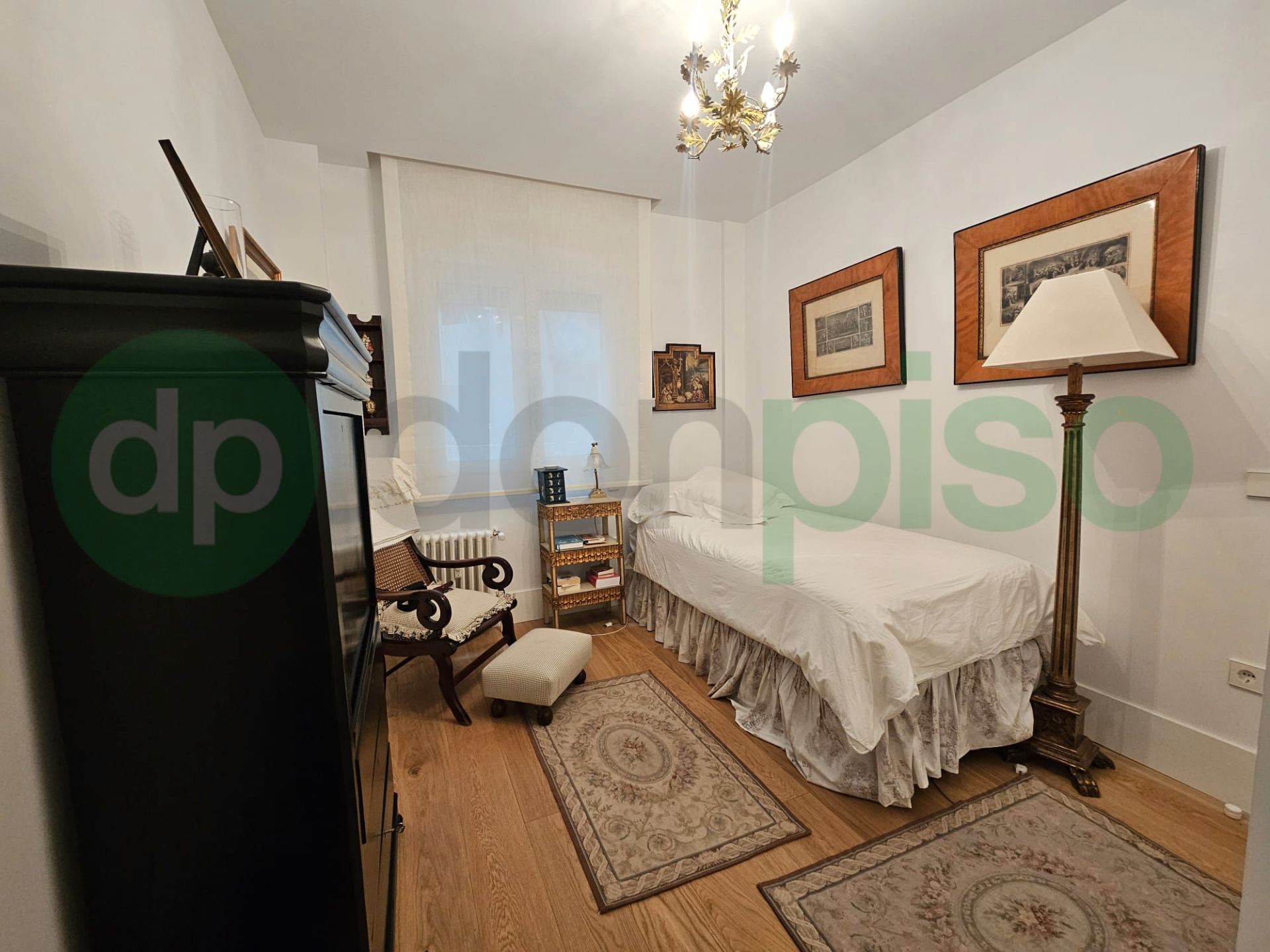 Habitación de Piso en venta en  Madrid Capital con Aire acondicionado, Calefacción y Parquet