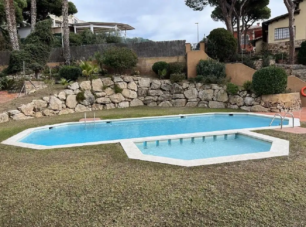 Swimming pool of Flat for sale in Lloret de Mar  with Heating, Private garden and Swimming Pool