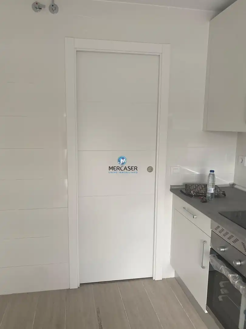 Kitchen of Flat for rent in Meco  with Storage room and Community pool