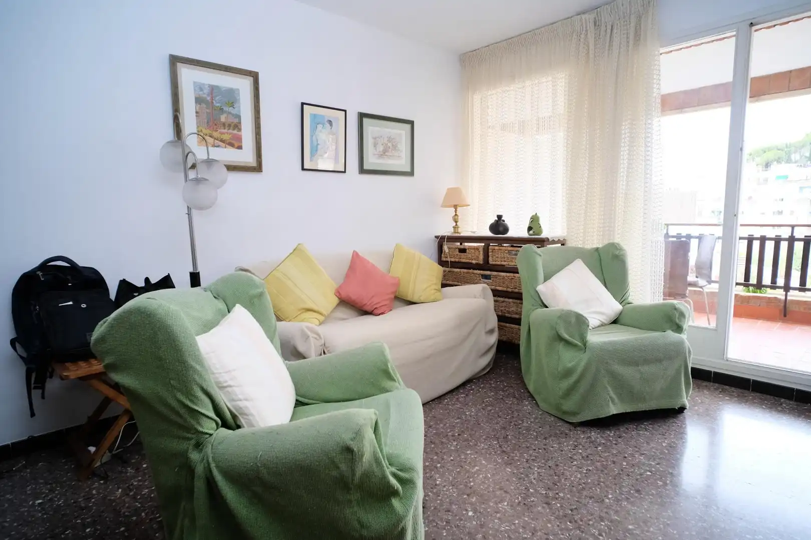 Sala de estar de Apartamento de alquiler en Caldes d'Estrac con Calefacción, Jardín privado y Terraza