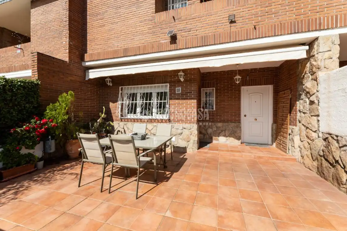 Terraza de Casa adosada en venta en Torrelodones con Calefacción, Jardín privado y Terraza