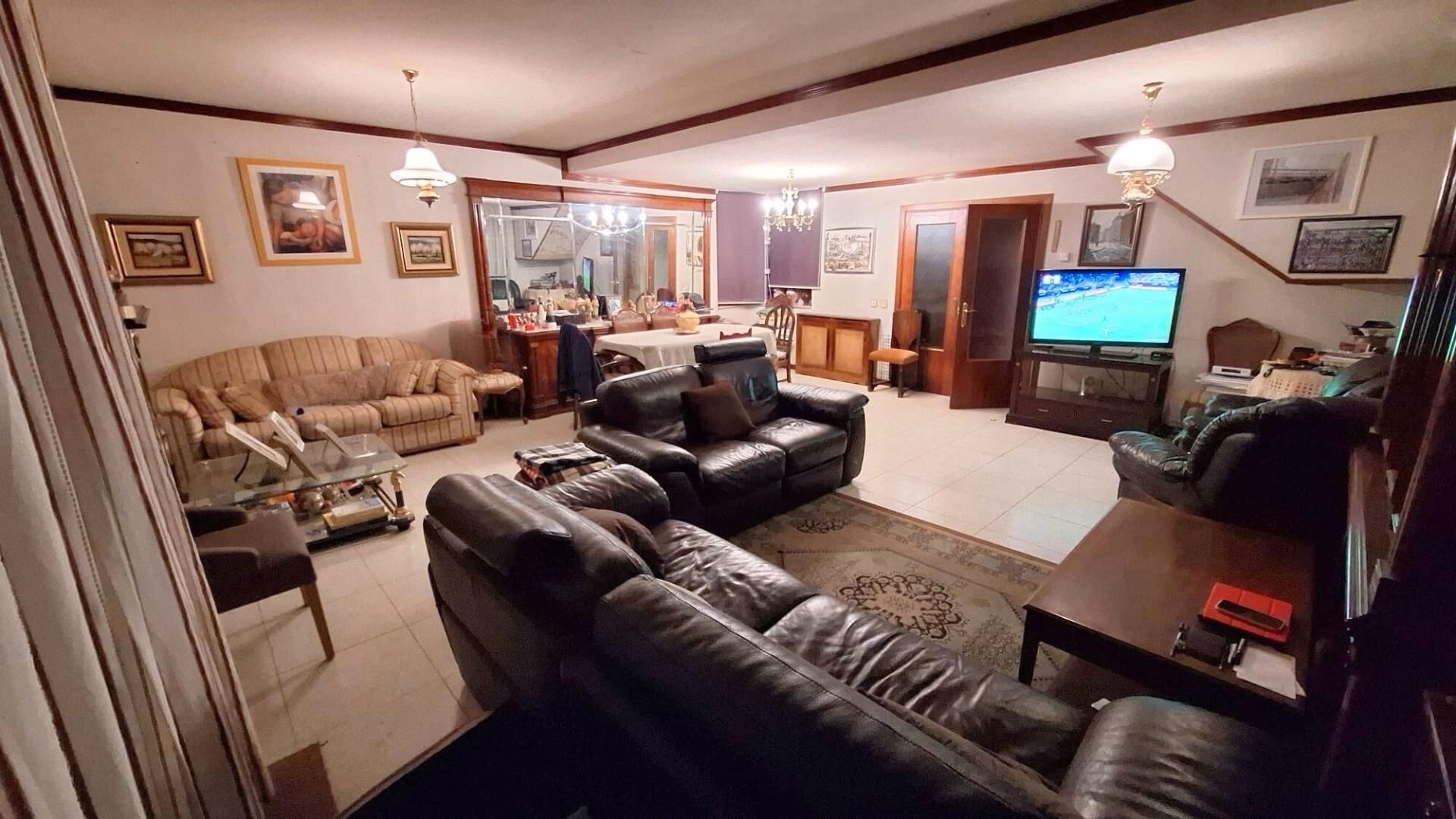 Sala d'estar de Casa adosada en venda en Rivas-Vaciamadrid amb Calefacció, Jardí privat i Parquet