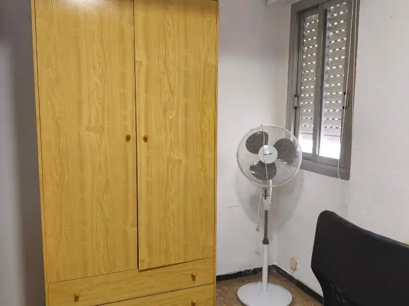 Dormitori de Pis de lloguer en Alcoy / Alcoi amb Balcó