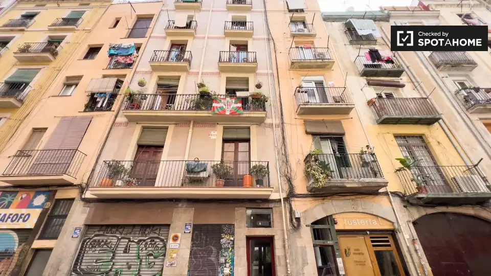 Piso con terraza en alquiler en Ciutat Vella, imagen 18